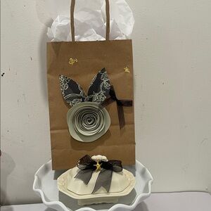 Vintage reinvented match holder gift set